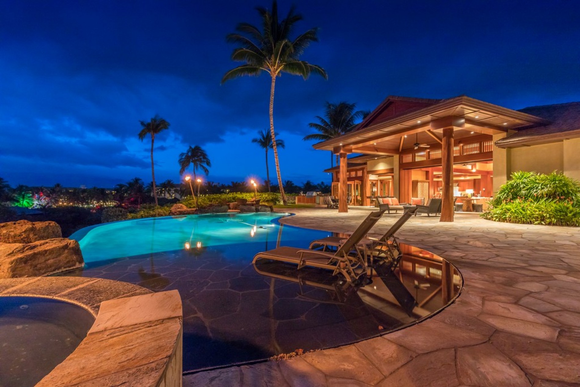 Hale Hoaloha